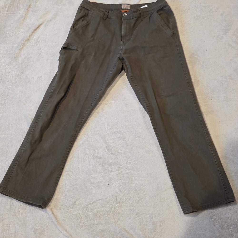 Weatherproof Men's Cargo Pants in Olive